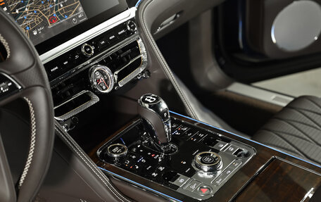 Bentley Flying Spur, 2020 год, 22 000 000 рублей, 10 фотография