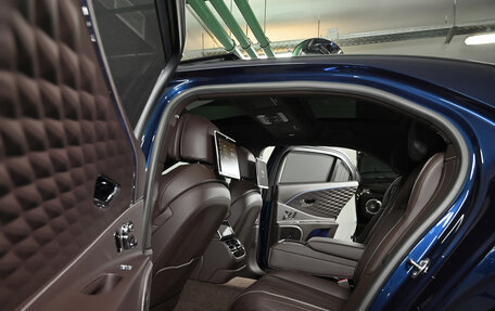 Bentley Flying Spur, 2020 год, 22 000 000 рублей, 14 фотография