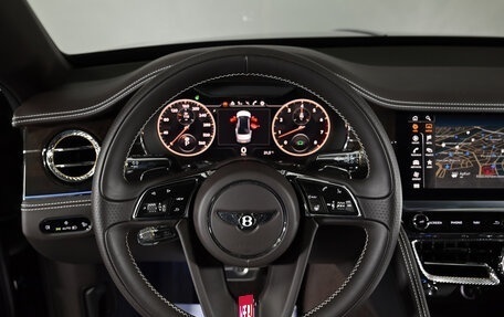 Bentley Flying Spur, 2020 год, 22 000 000 рублей, 27 фотография