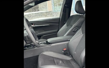 Toyota Camry, 2025 год, 4 290 000 рублей, 10 фотография
