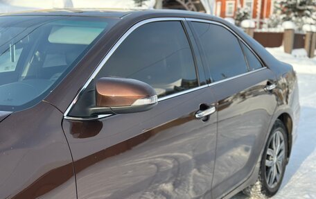 Toyota Camry, 2017 год, 2 190 000 рублей, 4 фотография