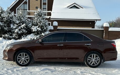 Toyota Camry, 2017 год, 2 190 000 рублей, 6 фотография