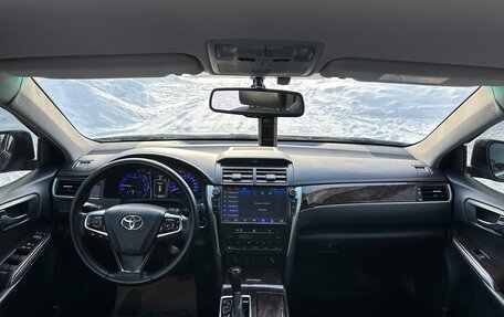 Toyota Camry, 2017 год, 2 190 000 рублей, 24 фотография