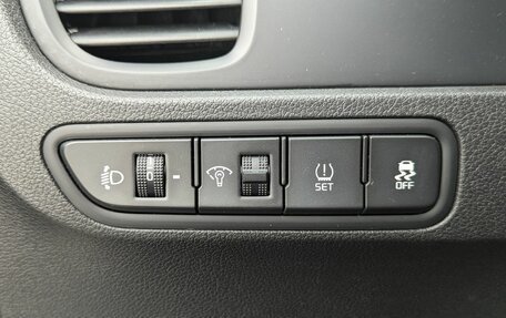 KIA Rio IV, 2018 год, 1 320 000 рублей, 14 фотография