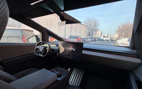 Tesla Cybertruck, 2024 год, 16 700 000 рублей, 16 фотография