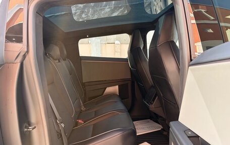 Tesla Cybertruck, 2024 год, 16 700 000 рублей, 15 фотография