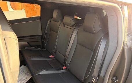 Tesla Cybertruck, 2024 год, 16 700 000 рублей, 21 фотография