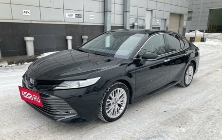 Toyota Camry, 2020 год, 2 550 000 рублей, 6 фотография