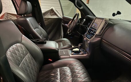 Toyota Land Cruiser 200, 2018 год, 9 000 000 рублей, 13 фотография