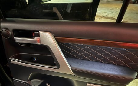 Toyota Land Cruiser 200, 2018 год, 9 000 000 рублей, 14 фотография