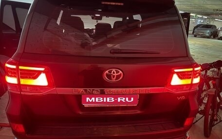 Toyota Land Cruiser 200, 2018 год, 9 000 000 рублей, 16 фотография