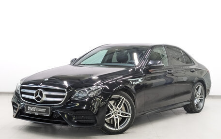 Mercedes-Benz E-Класс, 2018 год, 4 811 500 рублей, 1 фотография