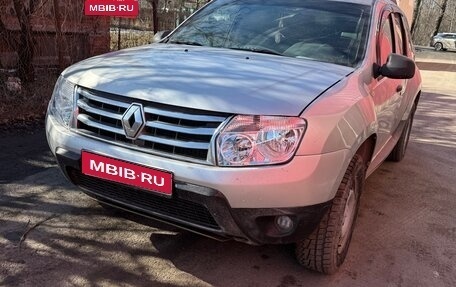 Renault Duster I рестайлинг, 2013 год, 680 000 рублей, 1 фотография