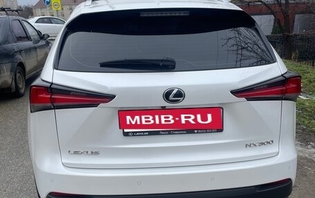Lexus NX I, 2019 год, 3 850 000 рублей, 14 фотография