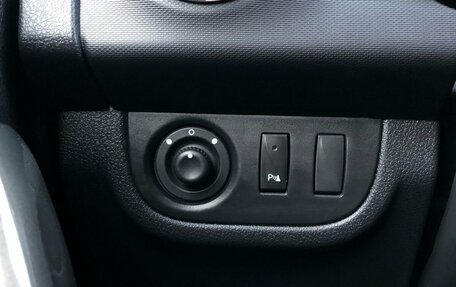 Renault Logan II, 2020 год, 1 025 000 рублей, 17 фотография