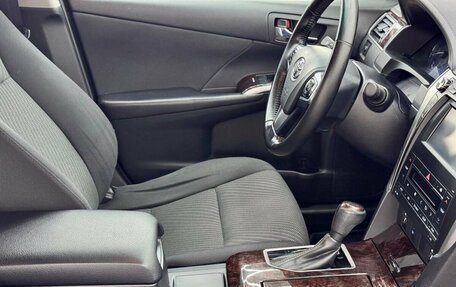 Toyota Camry, 2016 год, 1 690 000 рублей, 14 фотография