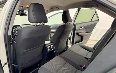 Toyota Camry, 2016 год, 1 690 000 рублей, 26 фотография