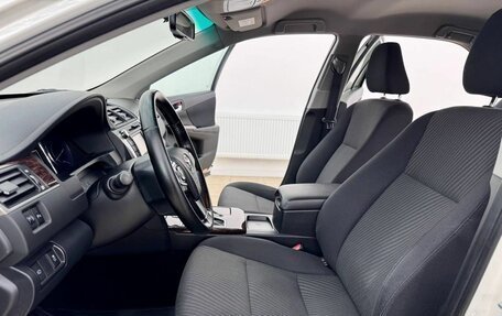 Toyota Camry, 2016 год, 1 690 000 рублей, 25 фотография