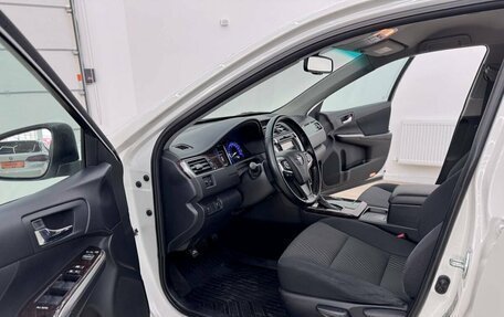 Toyota Camry, 2016 год, 1 690 000 рублей, 32 фотография