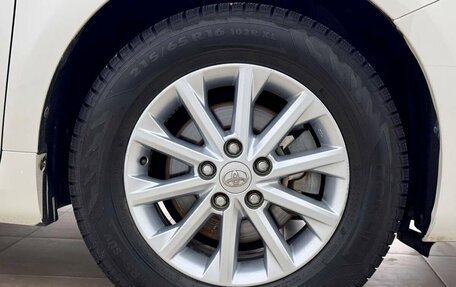 Toyota Camry, 2016 год, 1 690 000 рублей, 33 фотография