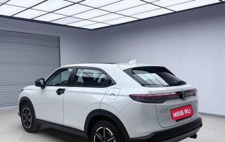 Honda Vezel, 2023 год, 2 060 999 рублей, 6 фотография