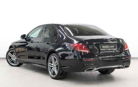 Mercedes-Benz E-Класс, 2018 год, 4 811 500 рублей, 7 фотография