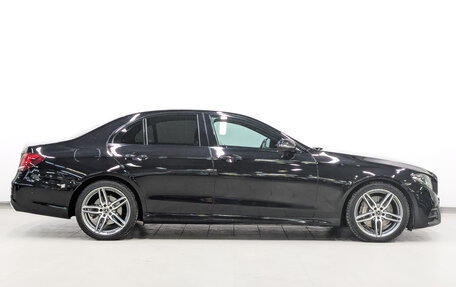 Mercedes-Benz E-Класс, 2018 год, 4 811 500 рублей, 4 фотография