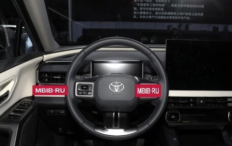 Toyota RAV4, 2026 год, 6 955 000 рублей, 12 фотография