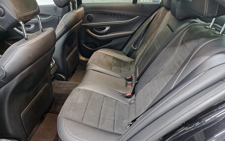 Mercedes-Benz E-Класс, 2018 год, 4 811 500 рублей, 17 фотография