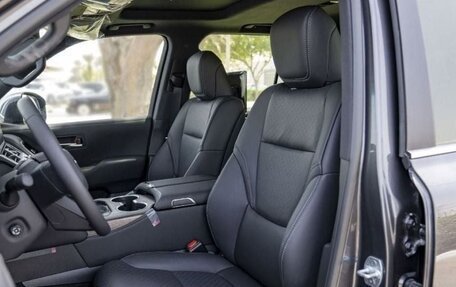 Toyota Land Cruiser, 2025 год, 12 300 000 рублей, 11 фотография