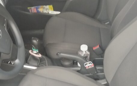 Hyundai Solaris II рестайлинг, 2018 год, 1 400 000 рублей, 3 фотография