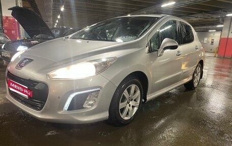 Peugeot 308 II, 2013 год, 700 000 рублей, 2 фотография
