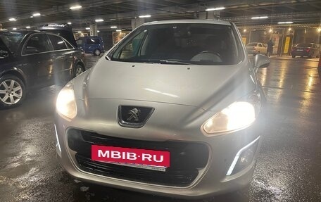 Peugeot 308 II, 2013 год, 700 000 рублей, 3 фотография