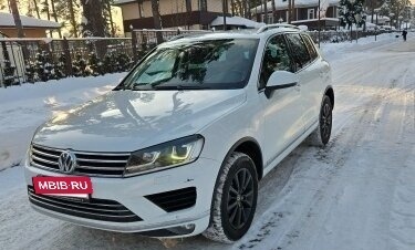 Volkswagen Touareg III, 2016 год, 2 800 000 рублей, 10 фотография