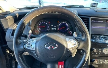 Infiniti FX II, 2011 год, 1 950 000 рублей, 11 фотография