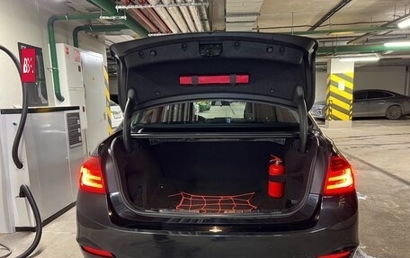 BMW 3 серия, 2013 год, 1 750 000 рублей, 11 фотография