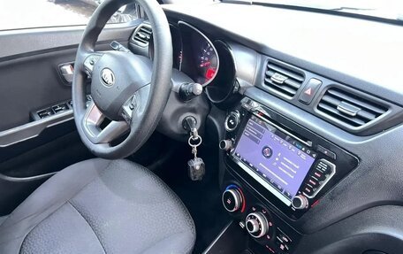 KIA Rio III рестайлинг, 2013 год, 665 000 рублей, 20 фотография