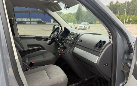 Volkswagen Transporter T5 рестайлинг, 2013 год, 2 000 000 рублей, 12 фотография