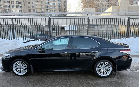 Toyota Camry, 2021 год, 3 400 000 рублей, 3 фотография