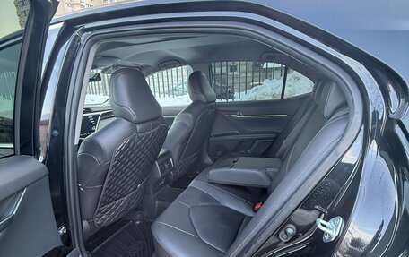 Toyota Camry, 2021 год, 3 400 000 рублей, 12 фотография