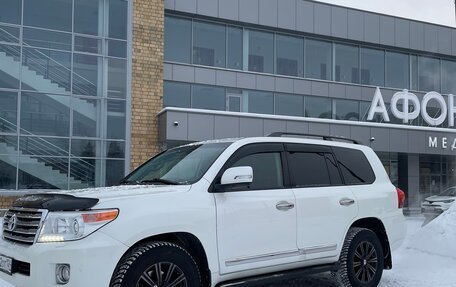 Toyota Land Cruiser 200, 2012 год, 3 200 000 рублей, 3 фотография