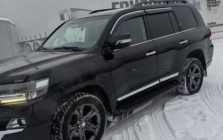 Toyota Land Cruiser 200, 2019 год, 6 800 000 рублей, 2 фотография