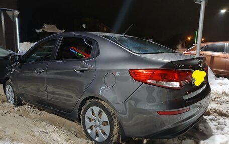 KIA Rio III рестайлинг, 2015 год, 967 000 рублей, 8 фотография