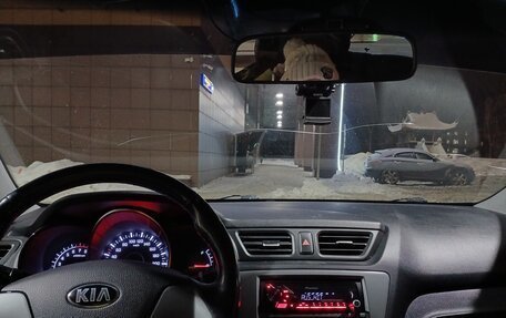 KIA Rio III рестайлинг, 2015 год, 967 000 рублей, 4 фотография