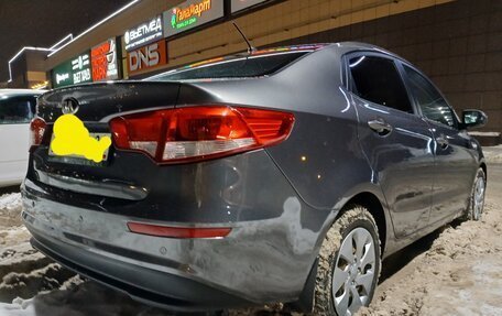 KIA Rio III рестайлинг, 2015 год, 967 000 рублей, 9 фотография