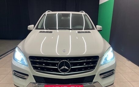 Mercedes-Benz M-Класс, 2012 год, 2 200 000 рублей, 2 фотография