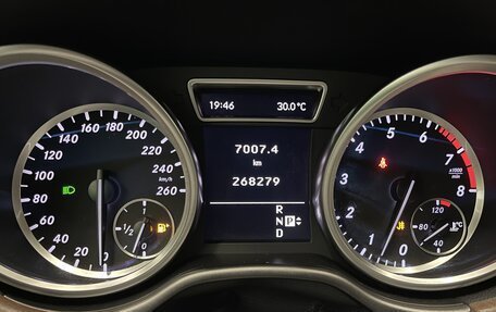 Mercedes-Benz M-Класс, 2012 год, 2 200 000 рублей, 24 фотография