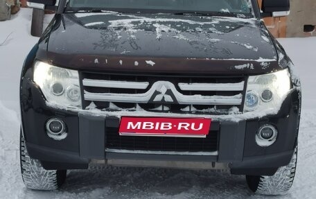 Mitsubishi Pajero IV, 2007 год, 1 390 000 рублей, 1 фотография