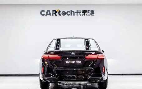 BMW 5 серия, 2025 год, 6 500 000 рублей, 4 фотография