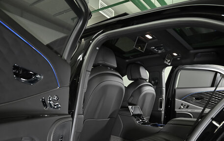 Bentley Flying Spur, 2021 год, 38 000 000 рублей, 14 фотография